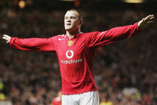 Rooney cho toàn đội nghỉ 6 ngày sau khi rèn luyện thể lực với cường độ cao